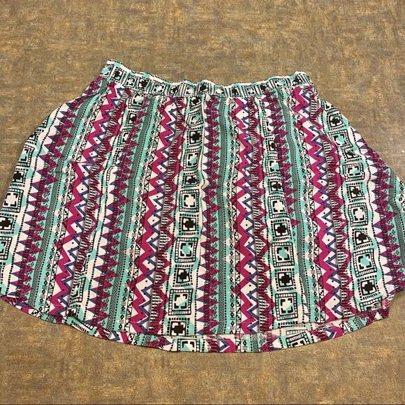 Forever 21 Tribal Print Loose Fit Skirt Juniors' Size Large w/ Pockets - Picture 8 of 8